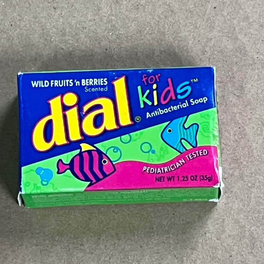 Vintage Dial for Kids Wild Fruits Berries‎ Antibacterial Soap 1.25 oz Prop Mini